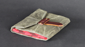 Finn Utility Buffilo Plaid Line Wallet